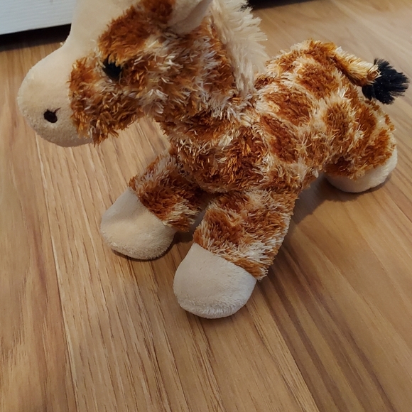 Aurora Plush Giraffe Stuffed Animal 8 Inches 2020 - Picture 8 of 10